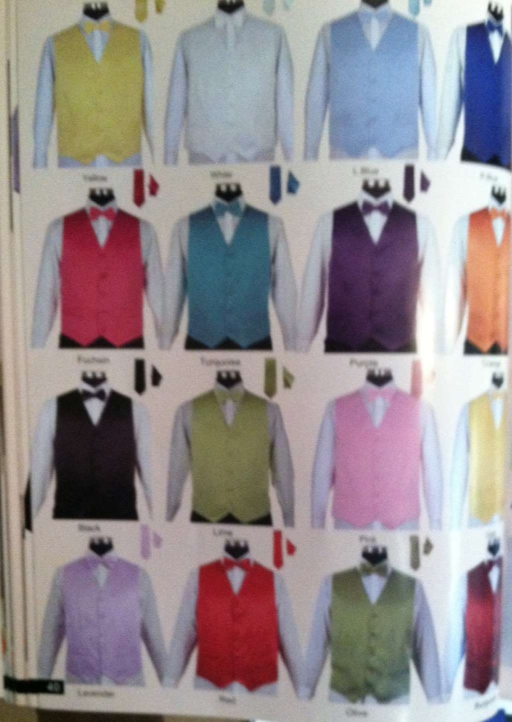 SuitS Impressions | Rolling Oaks Mall, 6909 N Loop 1604 E #1141, San Antonio, TX 78247, USA | Phone: (210) 651-0308