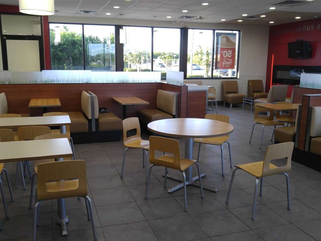 Wendys | 1722 N Main St, Pearland, TX 77581, USA | Phone: (832) 284-7529