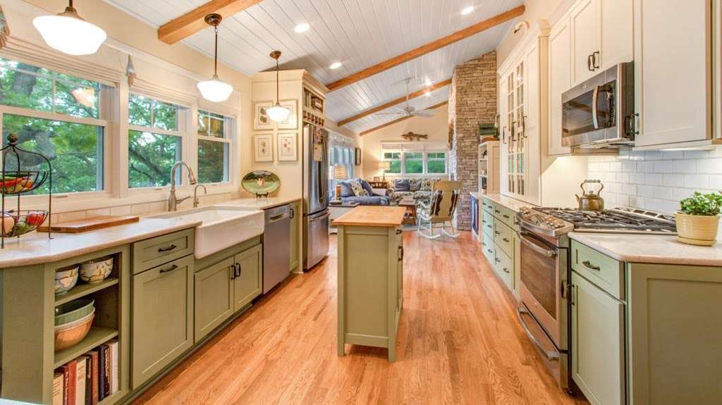 Stebnitz Builders Inc | 204 Commerce Ct Unit 3, Elkhorn, WI 53121, USA | Phone: (262) 723-7232