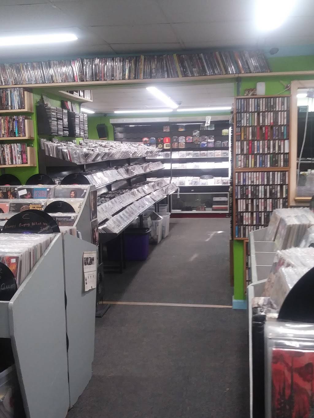 Music Matters Record Store | 527 Cayuga Dr, Niagara Falls, NY 14304, USA | Phone: (716) 371-8454