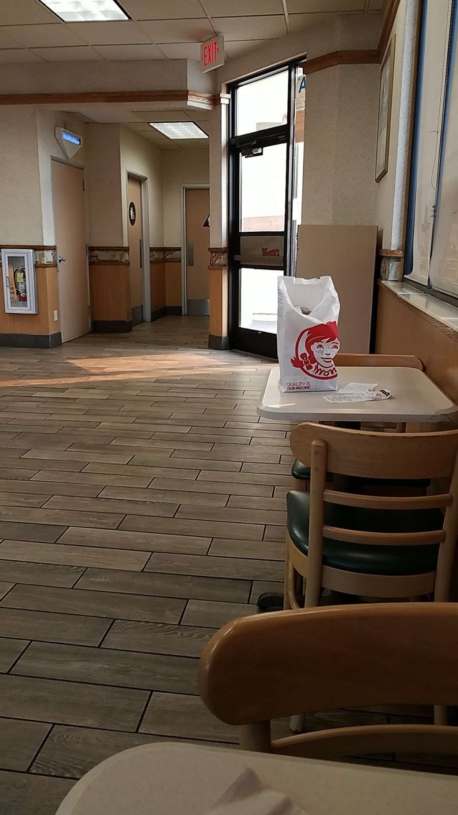 Wendys | 3504 W Century Blvd, Inglewood, CA 90303, USA | Phone: (310) 673-5382