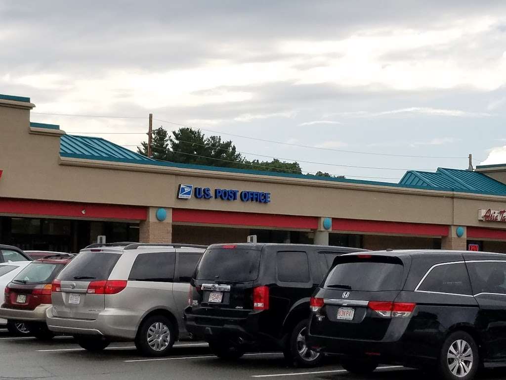 United States Postal Service | 637 Lowell St Ste 4, Peabody, MA 01960, USA | Phone: (800) 275-8777