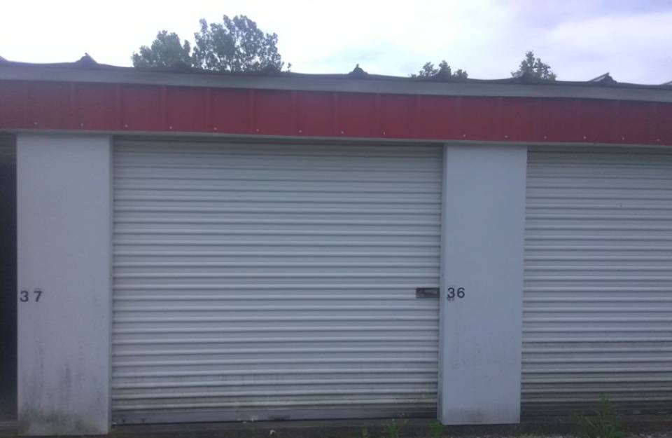 Storage Connections | 5919 US-31, Clarksville, IN 47129, USA | Phone: (812) 557-2996