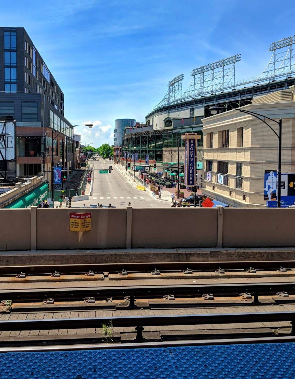 Addison Red Line Station | W Addison St, Chicago, IL 60657, USA