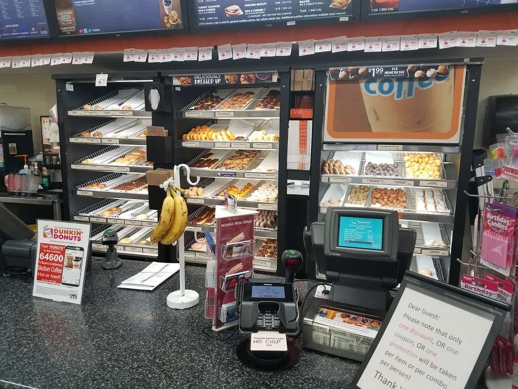 Dunkin Donuts | 477 W Golf Rd, Schaumburg, IL 60194, USA | Phone: (847) 839-0500