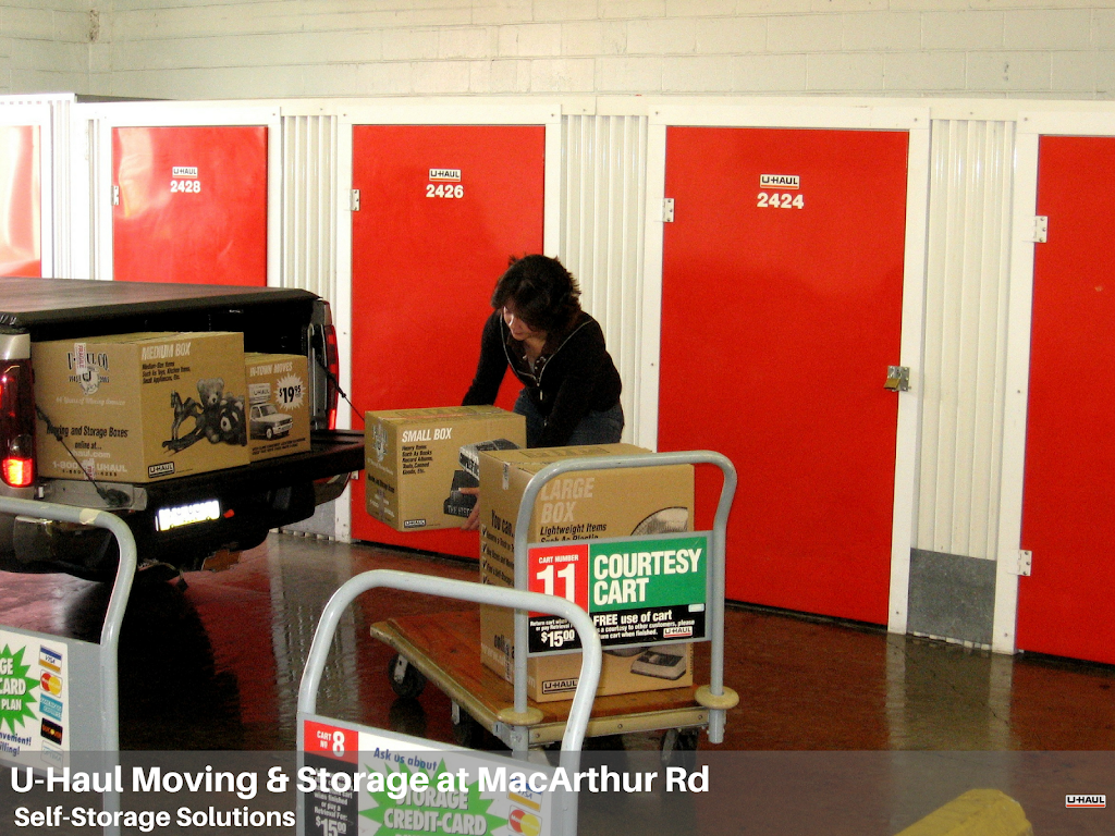 U-Haul Moving & Storage at MacArthur Rd | 3001 MacArthur Rd, Whitehall, PA 18052, USA | Phone: (610) 770-0240