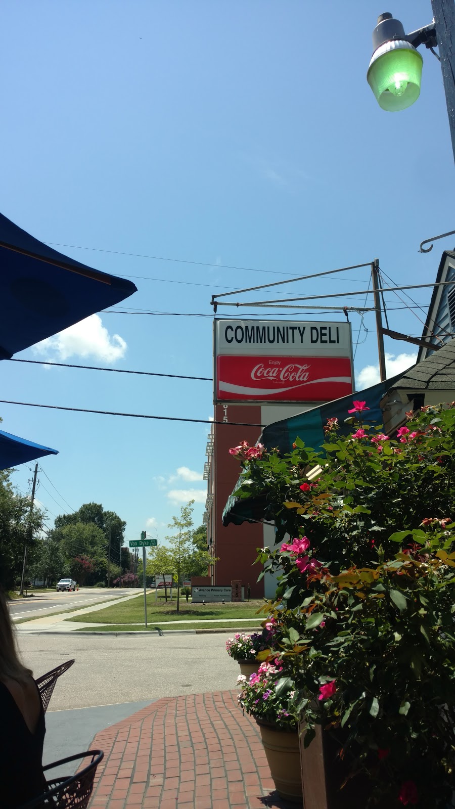 Community Deli | 901 Oberlin Rd, Raleigh, NC 27605, USA | Phone: (919) 896-6810