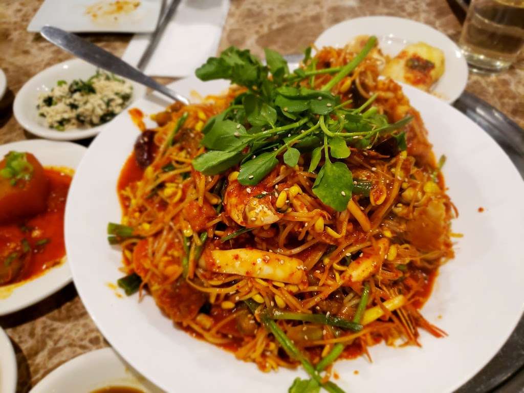 DOL Seafood 뉴저지 맛집 해물탕 해물찜 | 1475 Bergen Blvd, Fort Lee, NJ 07024, USA | Phone: (201) 969-2070