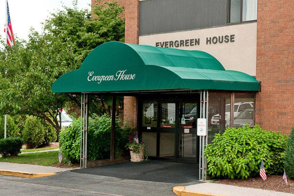 Evergreen House Health Center | 1 Evergreen Dr, East Providence, RI 02914, USA | Phone: (401) 438-3250