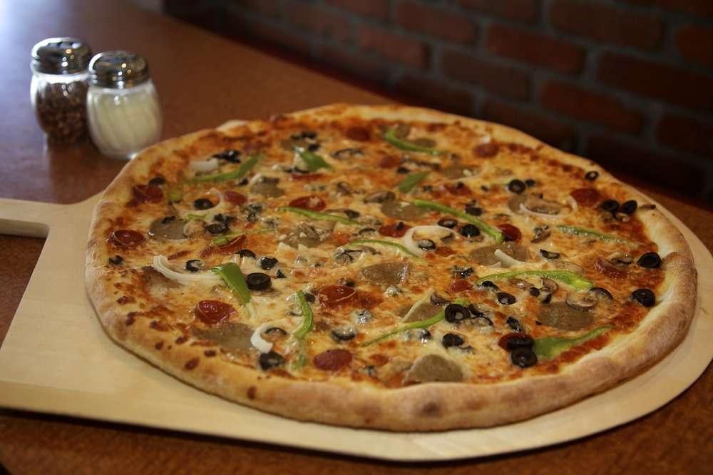 Flippin Pizza | 27614 Clinton Keith Rd, Murrieta, CA 92562, USA | Phone: (951) 301-9999