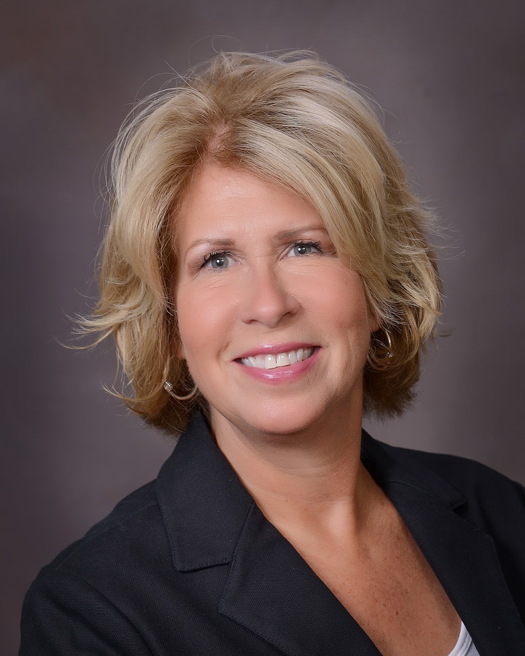 Cindi Maus: Coldwell Banker Residential Brokerage | 14225 S 95th Ave Ste 451, Orland Park, IL 60462, USA | Phone: (708) 819-0909