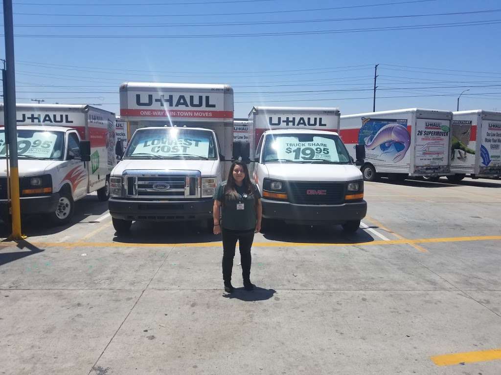 U-Haul Moving & Storage at Valley Blvd | 17959 Valley Blvd, City of Industry, CA 91744, USA | Phone: (626) 935-0226