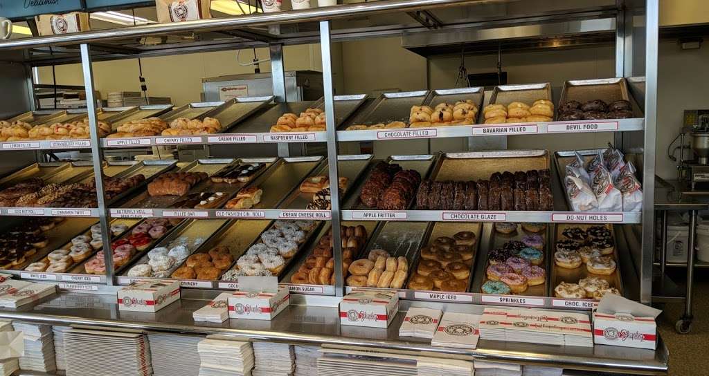 Shipley Do-Nuts | 11617 Katy Fwy, Houston, TX 77079, USA | Phone: (281) 596-0096