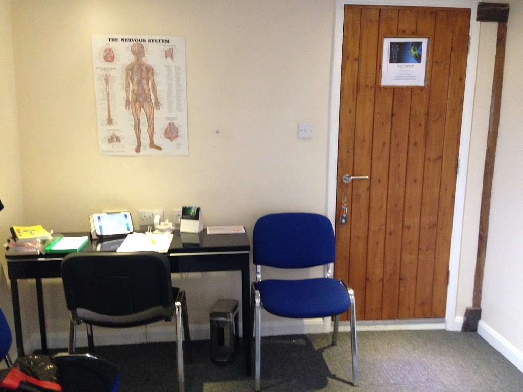 Osteopath Kay Lilley | Slade Oast, The Slade, Tunbridge Wells TN3 8HN, UK | Phone: 07899 974821