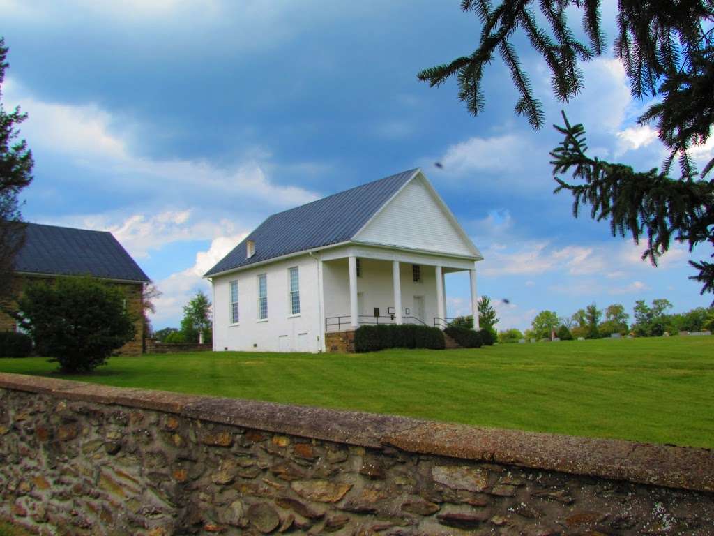 Ebenezer Cemetery Co Inc | 20421 Airmont Rd, Bluemont, VA 20135 | Phone: (540) 554-2055