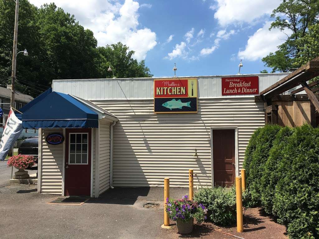 Muellers General Store and Kitchen | 3205 S Delaware Dr, Easton, PA 18042, USA | Phone: (610) 252-3760