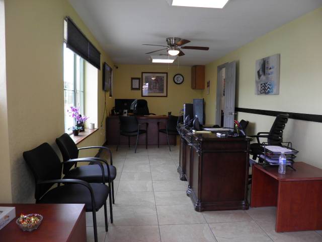 Nation Auto Group LLC | 906 E Broadway Rd, Phoenix, AZ 85040, USA | Phone: (602) 603-9700