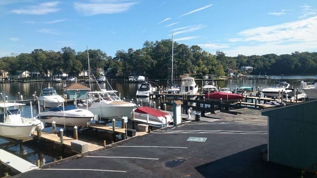 Hamilton Harbor Marina and Boat Works | 368 North Dr, Severna Park, MD 21146, USA | Phone: (410) 647-0733