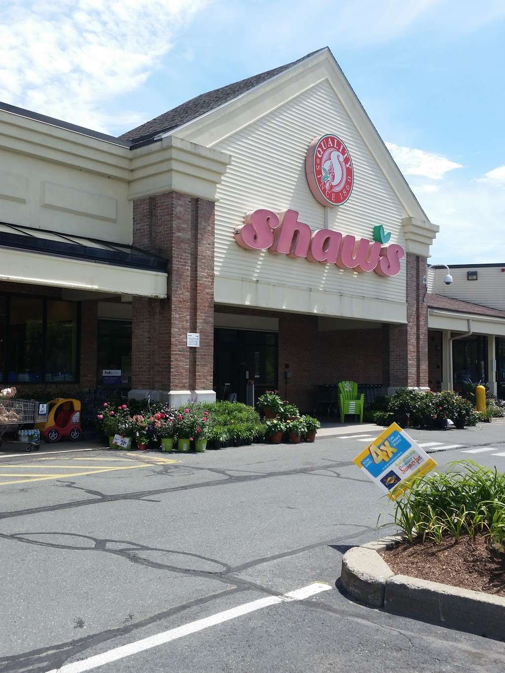 Shaws | 780 S Main St, Sharon, MA 02067, USA | Phone: (781) 784-5995