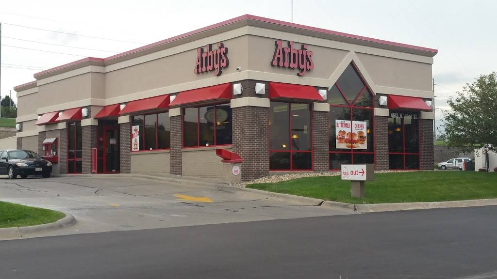 Arbys | 4615 N 72nd St, Omaha, NE 68134 | Phone: (402) 573-1259