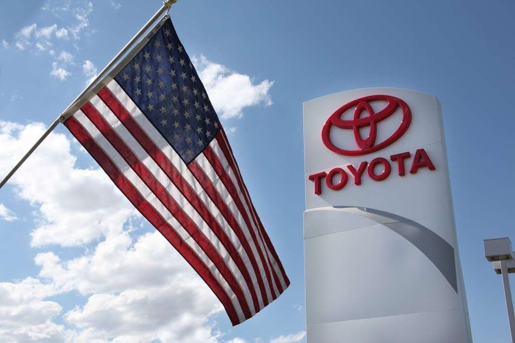 Ehrlich Toyota | 4732 W 26th St, Greeley, CO 80634, USA | Phone: (970) 339-3900