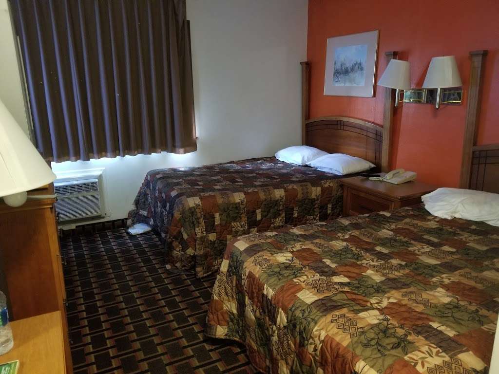 Travel Inn Portage | 6101 Melton Rd, Portage, IN 46368, USA | Phone: (219) 254-2934