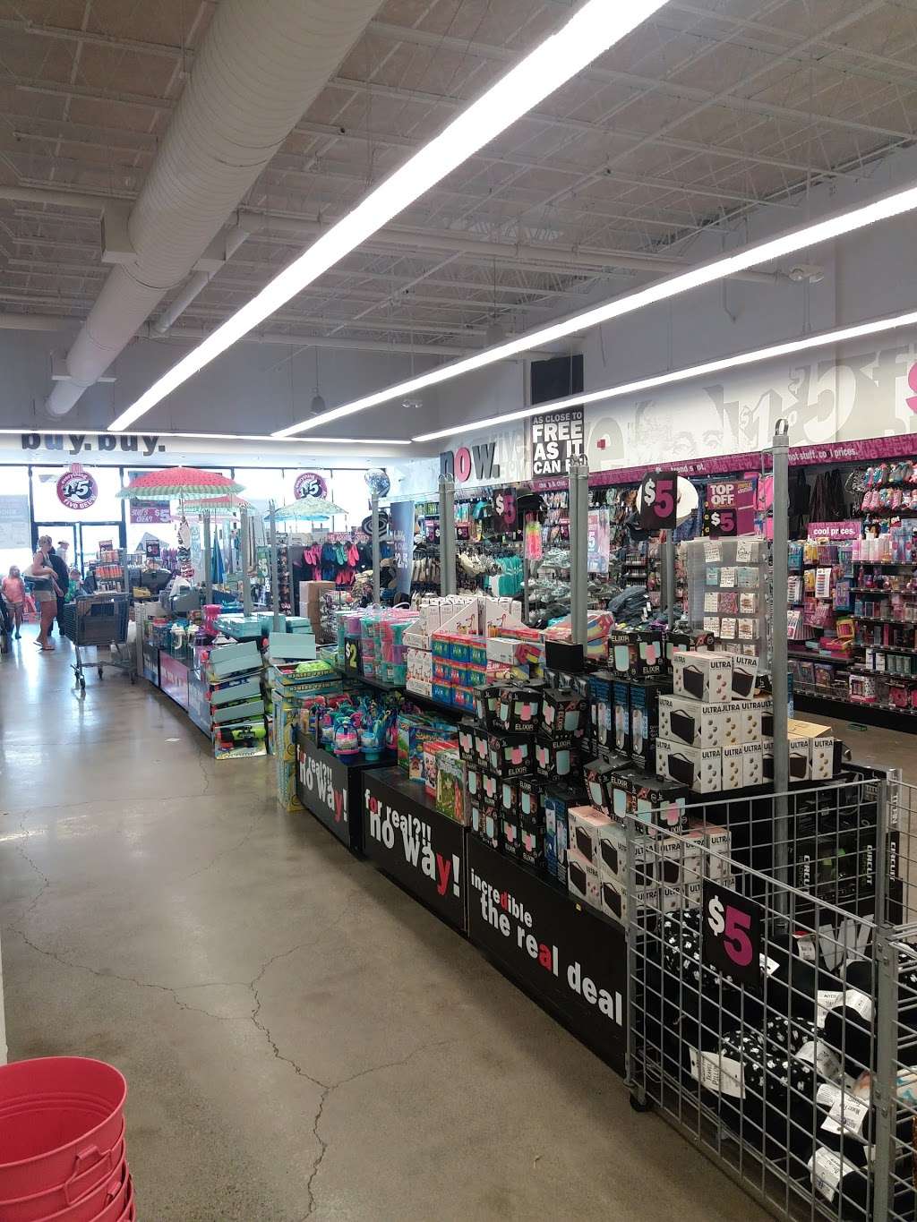 Five Below | 56 Rockland Plaza, Nanuet, NY 10954, USA | Phone: (845) 623-1942