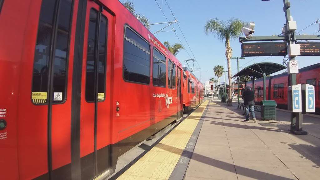 Estacion De Bus | San Diego, CA 92173, USA