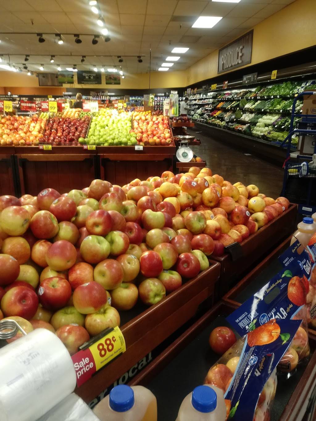 Fry's Food And Drug 5100 S McClintock Dr, Tempe, AZ 85282, USA BusinessYab