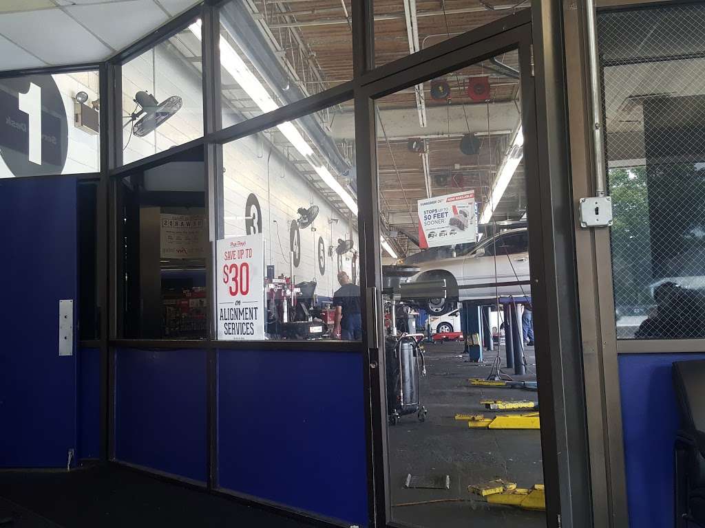 Pep Boys Auto Parts & Service | 2904 Concord Pike, Talleyville, DE 19803 | Phone: (302) 478-7006