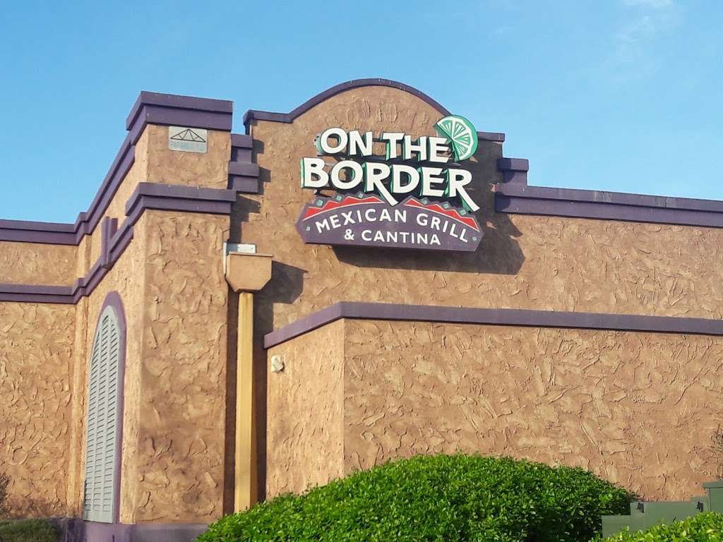 On The Border Mexican Grill & Cantina | 71 S NJ-17, Paramus, NJ 07652, USA | Phone: (201) 397-1175