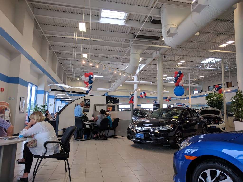 Prime Honda - Boston | 1575 VFW Pkwy, West Roxbury, MA 02132 | Phone: (617) 469-7100