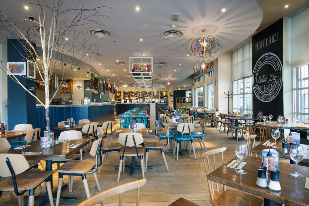 Zizzi Bluewater | West Village Bluewater, Dartford, Greenhithe DA9 9SE, UK | Phone: 01322 387337