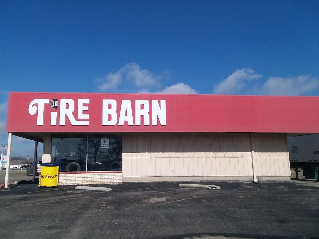 Tire Barn Warehouse | 2600 Broadway St, Anderson, IN 46012, USA | Phone: (765) 393-9079