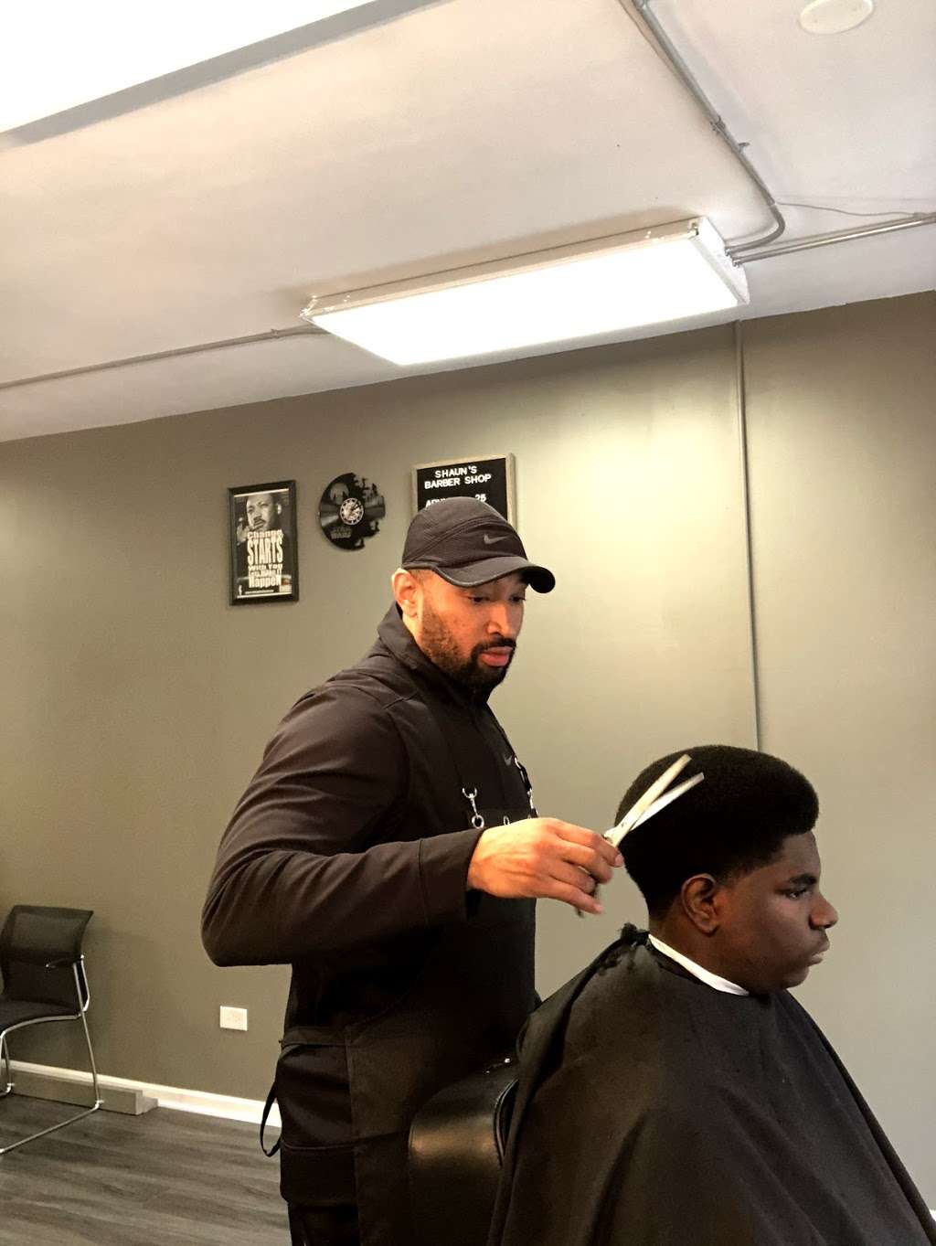 Shaun’s Barber Shop | 120 E Garfield Blvd, Chicago, IL 60615, USA | Phone: (773) 855-8732