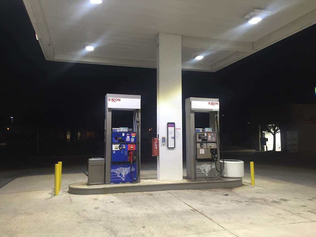 Exxon | 7100 Minstrel Way, Columbia, MD 21045 | Phone: (410) 381-0045