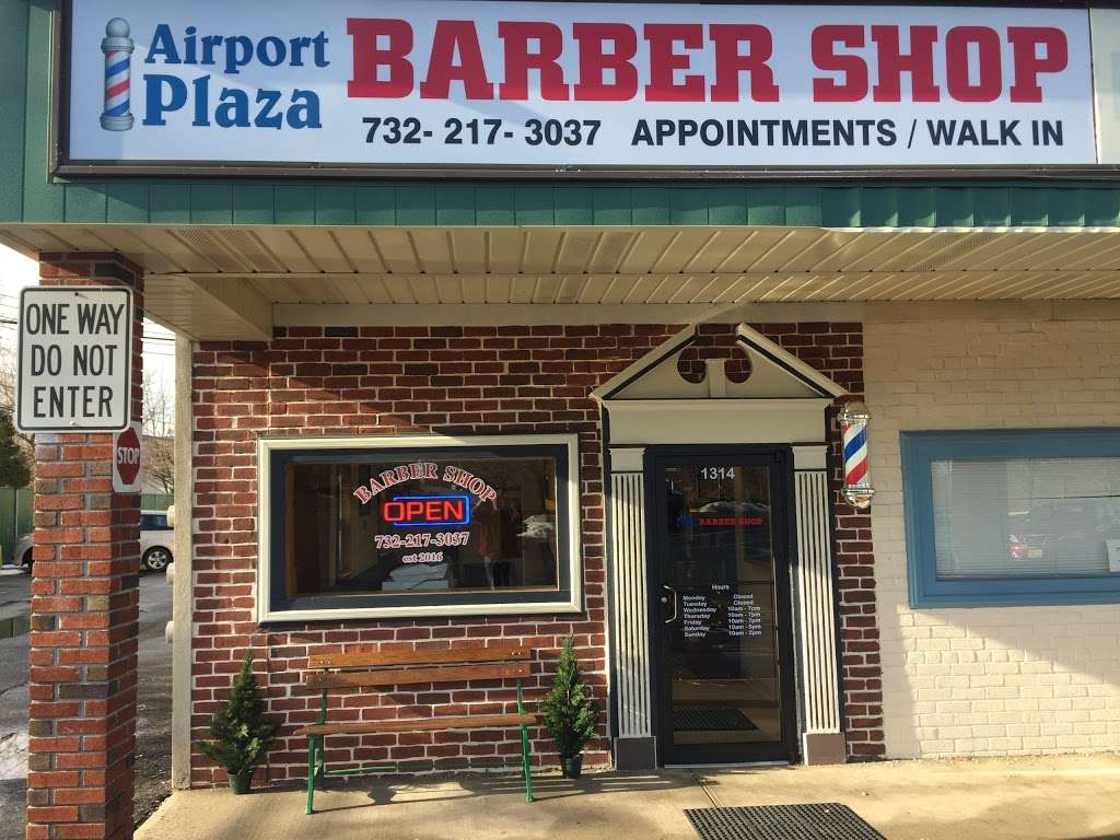 Airport Plaza Barber | 1314 NJ-36, Hazlet, NJ 07730, USA | Phone: (732) 217-3037