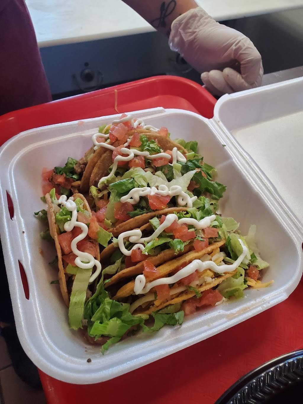 Fridas tacos | 909 S Central Ave, Compton, CA 90220 | Phone: (424) 240-3134