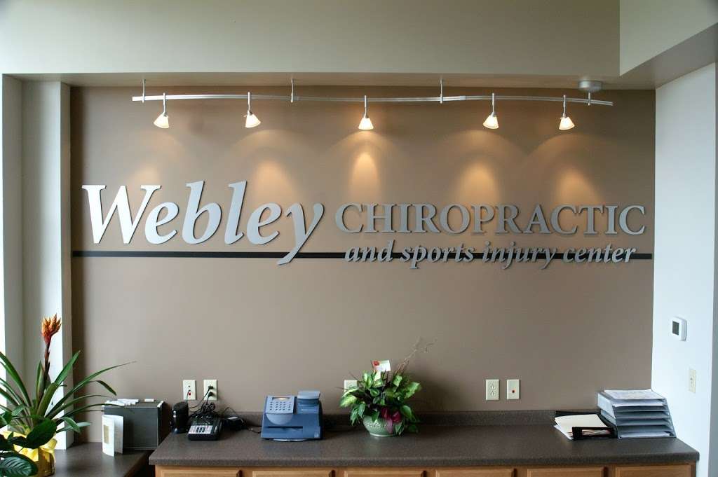 Webley Chiropractic and Sports Injury Center | 1050 Milwaukee Ave # 101, Burlington, WI 53105, USA | Phone: (262) 763-6000