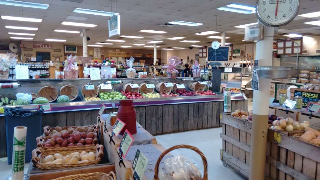 Market At Styer Orchards | 1121 Woodbourne Rd, Langhorne, PA 19047, USA | Phone: (215) 757-7646