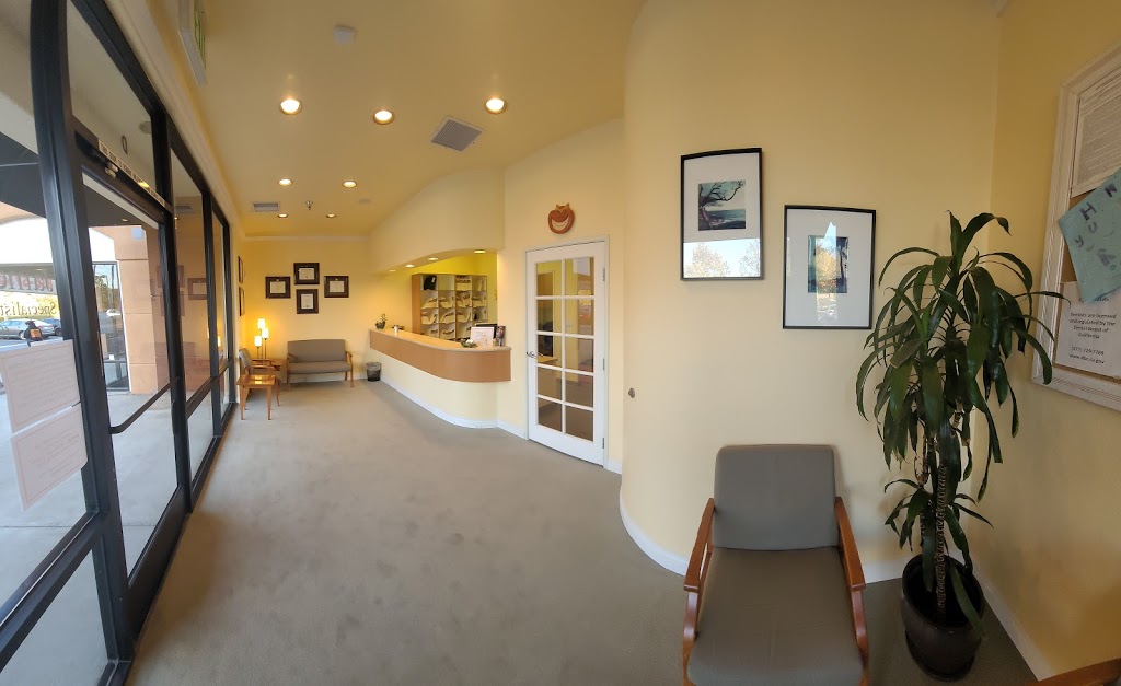 Bryan Orthodontics: Bryan, James DDS, MS | 27620 Marguerite Pkwy # D, Mission Viejo, CA 92692 | Phone: (949) 364-6633