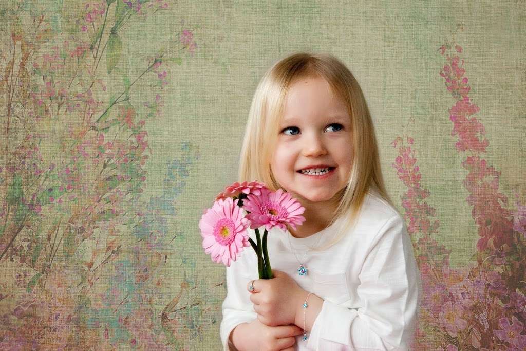 Pink Ballerina Jewellery | 56 Beaumont Dr, Worcester Park KT4 8FG, UK | Phone: 020 8330 0162