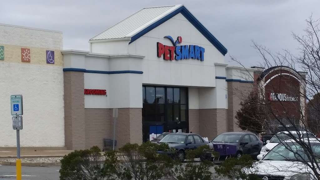 PetSmart | 50 International Dr S, Flanders, NJ 07836, USA | Phone: (973) 448-7601