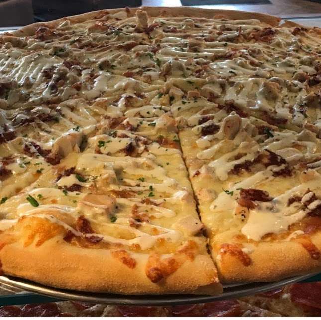 pizza over yonder | 21934 FL-40, Astor, FL 32102, USA | Phone: (352) 759-3001