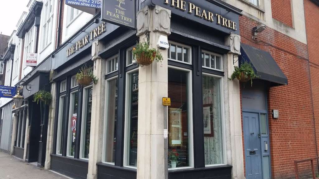 The Pear Tree | 908 - 912 Brighton Rd, Purley CR8 2LN, UK | Phone: 020 8660 6396