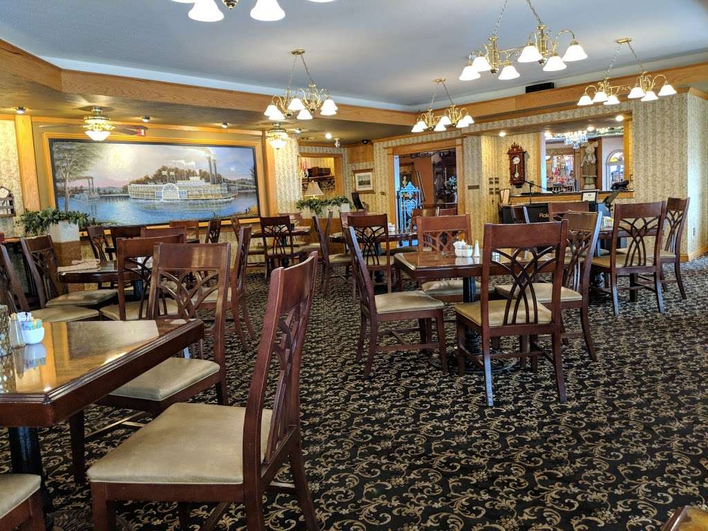 Fulton Steamboat Inn | 1 Hartman Bridge Rd, Ronks, PA 17572, USA | Phone: (717) 299-9999