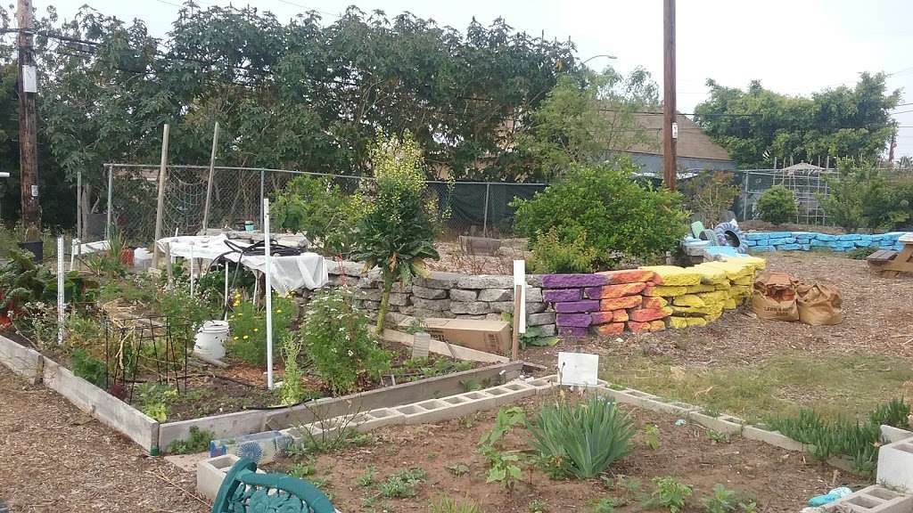 Mt Hope Community Garden | 4261 Market St, San Diego, CA 92102, USA | Phone: (619) 262-2022