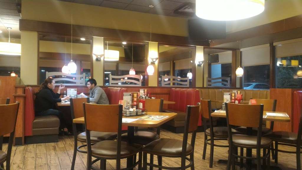 Dennys | 13689 N Central Expy, Dallas, TX 75243, USA | Phone: (972) 783-1205