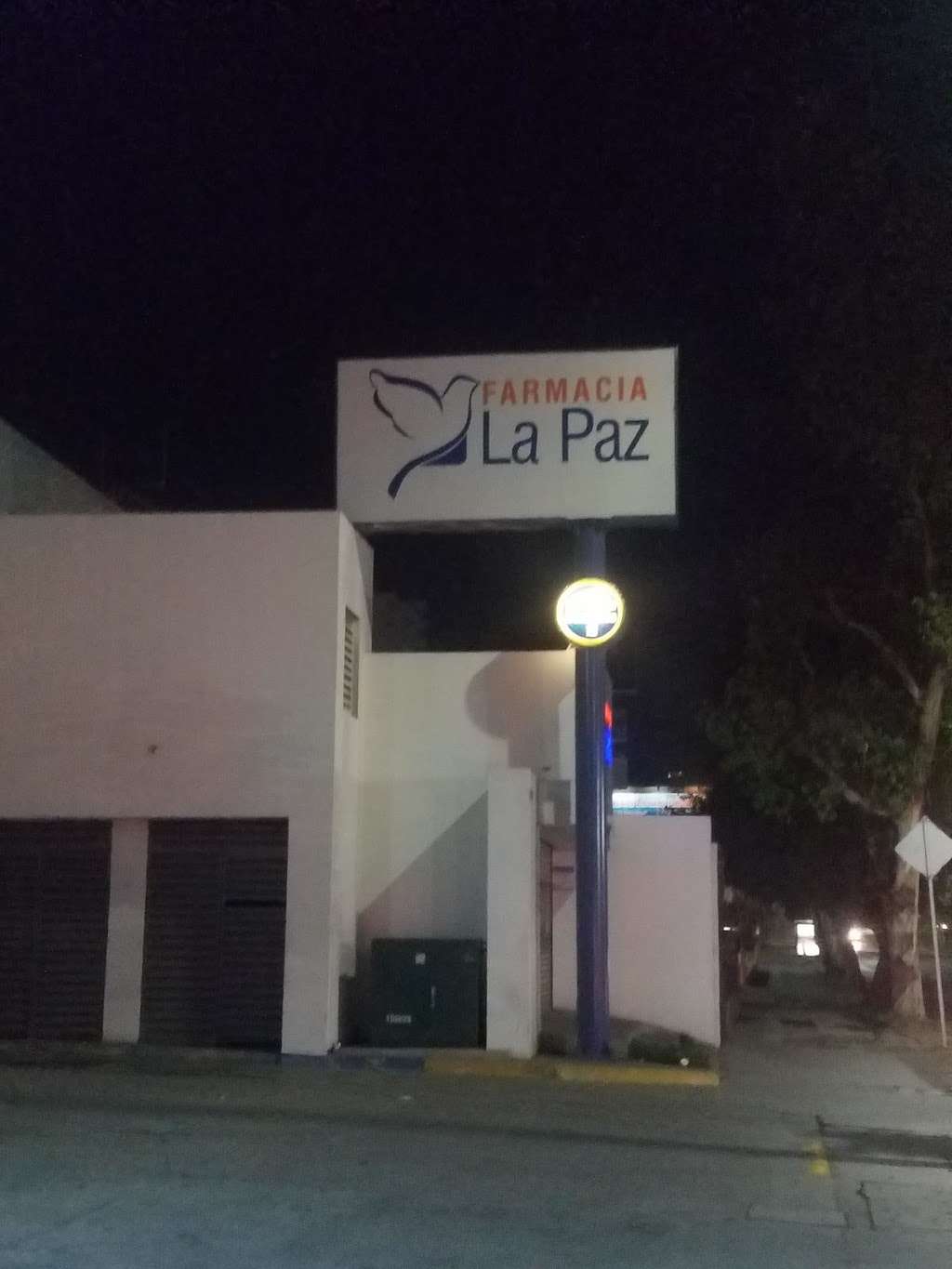 Farmacia La Paz | Av. Paseo, Av Rio Tijuana 10830, Zona Urbana Rio Tijuana, 22010 Tijuana, B.C., Mexico | Phone: 800 714 0367