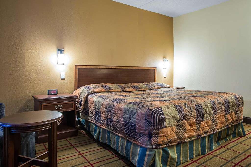 Rodeway Inn | 524 NJ-73, Hammonton, NJ 08037, USA | Phone: (609) 561-6200